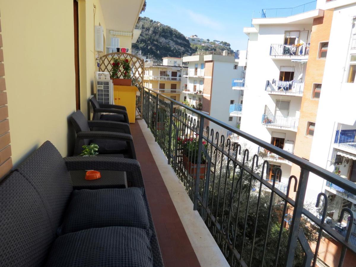 Syrene Apartment Sorrento Kültér fotó